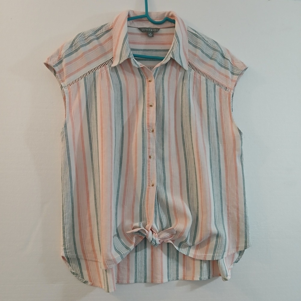 Sharagano Shirt Lady Sz M Linen Blend Crochet Trim White/Blue/Red Vertical Strip